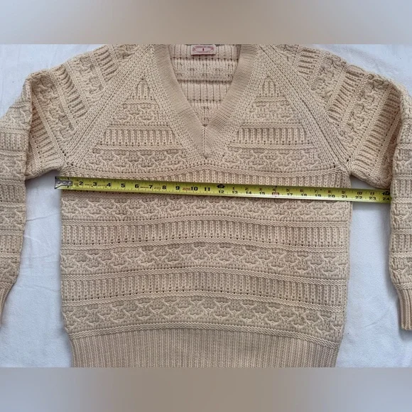 Vintage 1960’s Gino Paoli Wool cable Knit Cream Sweater